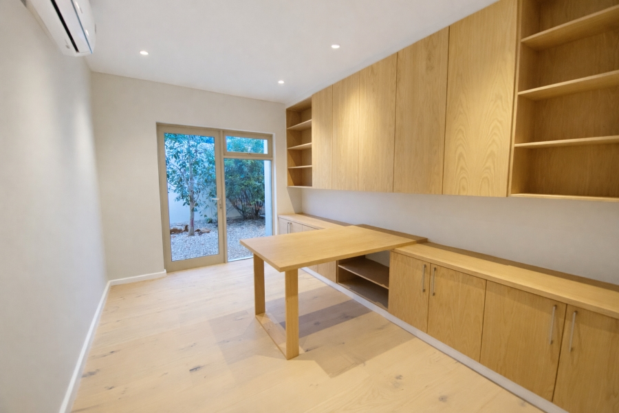 5 Bedroom Property for Sale in Camps Bay Western Cape